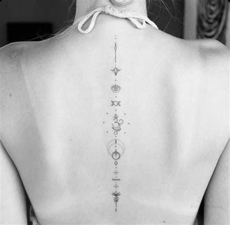 tatouage colonne vertebrale|Tatouage sur la colonne vertébrale : tout ce que vous。